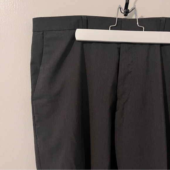 Calvin Klein Men’s Dress Pants Charcoal Gray 36x30 - Picture 2 of 8